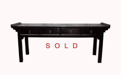 Chinese Qing Dynasty Altar Table