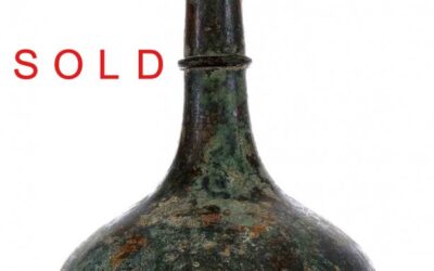 Zhou / Han Dynasty Large Archaic Bronze Garlic–Head Vase
