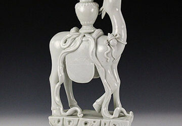Large Museum Quality Blanc de Chine Deer