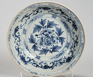 A large Yuan Dynasty Dish