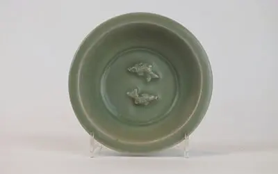 Small Longquan Celadon Twin-Fish Dish